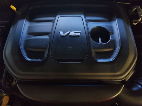 Used 2017 Jeep Grand Cherokee Limited RWD image 30