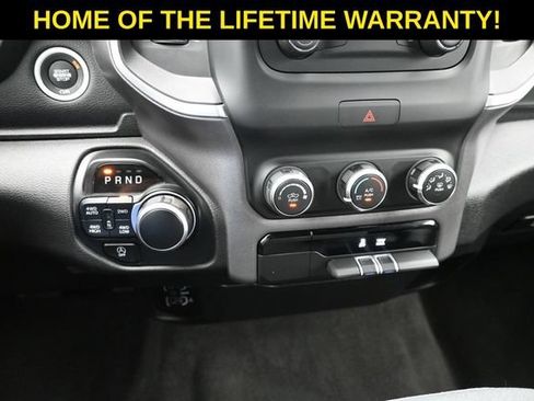 Used 2021 RAM 1500 Big Horn AWD/4WD image 29