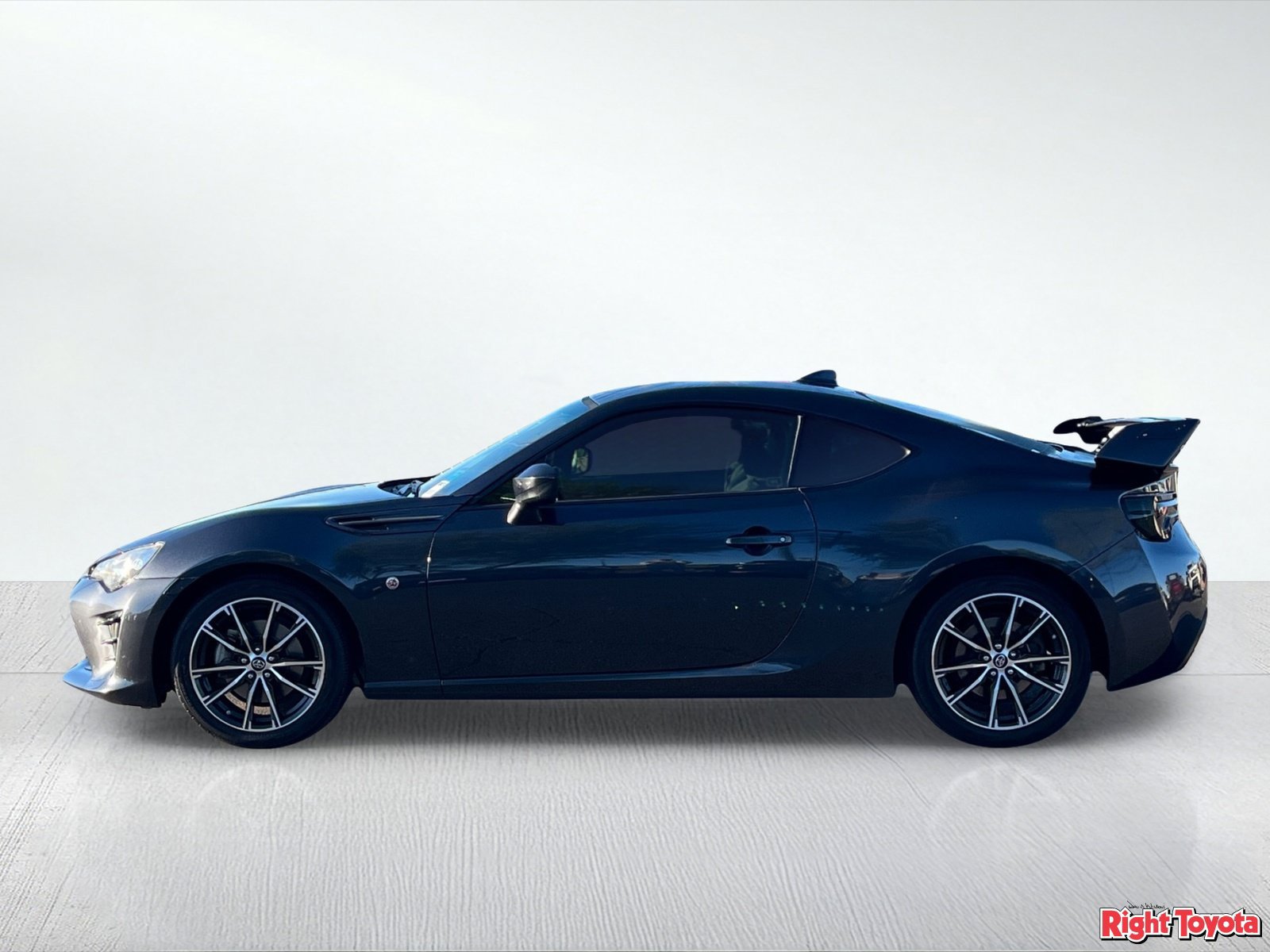 Certified 2017 Toyota 86 RWD image 4
