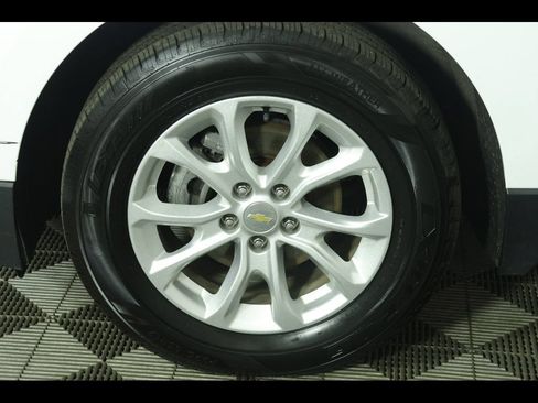 Used 2018 Chevrolet Equinox LS FWD image 10
