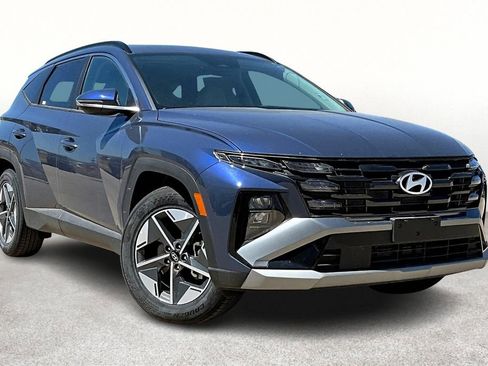 Used 2025 Hyundai Tucson SEL FWD image 2