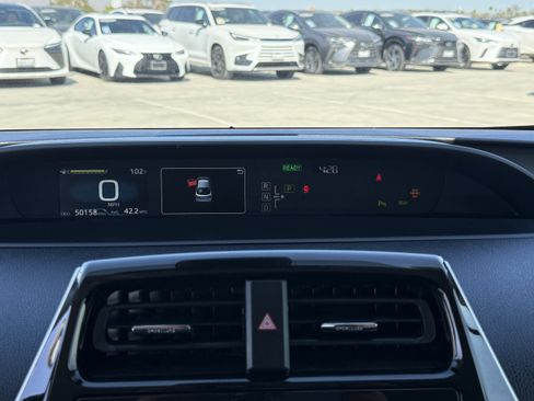 Used 2021 Toyota Prius LE w/ Carpet Mat Package (TMS) AWD/4WD image 29