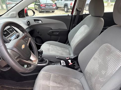 Used 2013 Chevrolet Sonic LS FWD image 12