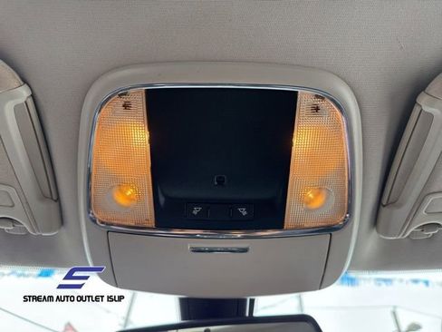 Used 2021 Chrysler 300 Touring w/ Sport Appearance Package image 32