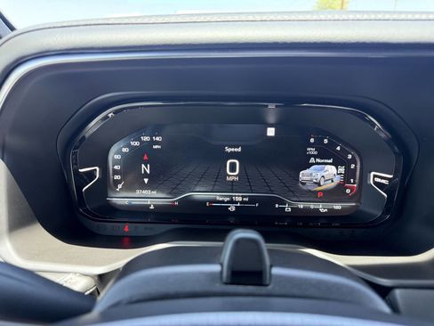 Used 2023 GMC Yukon Denali Ultimate image 28