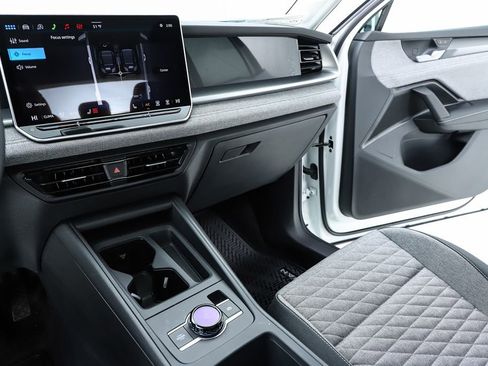 New 2026 Volkswagen Tiguan S image 23