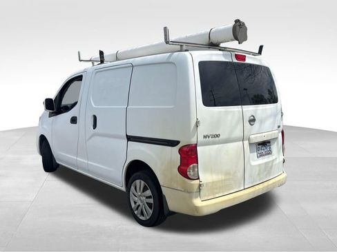 Used 2017 Nissan NV200 SV FWD image 5