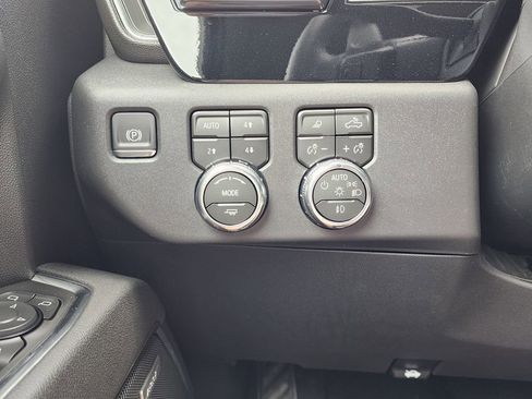 New 2026 GMC Sierra 1500 SLT w/ SLT Premium Plus Package image 20