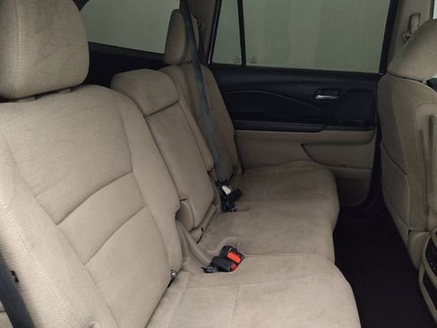 Used 2018 Honda Pilot EX image 19