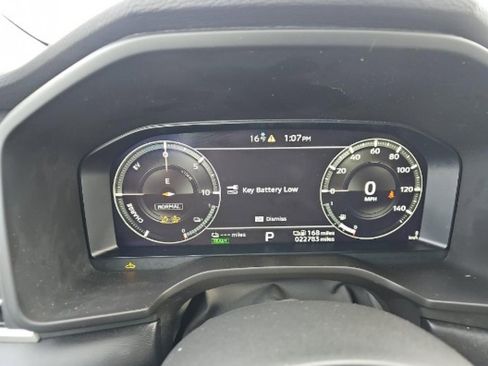 Used 2023 Mitsubishi Outlander SEL image 20