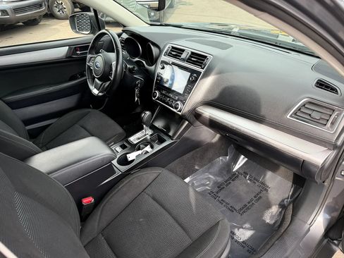 Used 2019 Subaru Outback 2.5i Premium AWD/4WD image 20