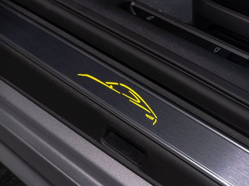 Used 2026 Porsche 911 Carrera S image 38