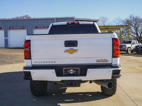 Used 2017 Chevrolet Silverado 2500 High Country w/ Duramax Plus Package image 30