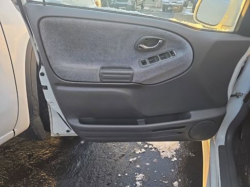 Used 2002 Suzuki XL7 Touring image 5