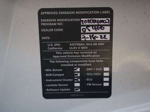 Used 2013 Mercedes-Benz Sprinter 3500 image 38