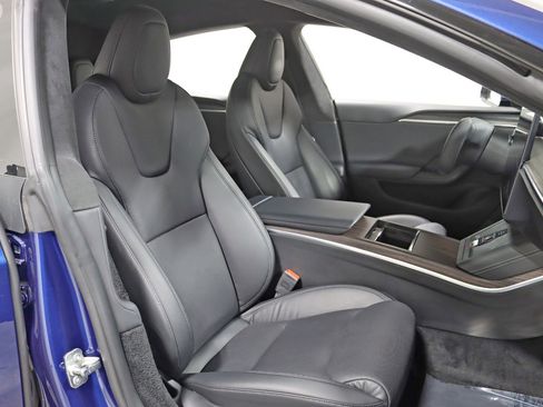 Used 2022 Tesla Model S image 30