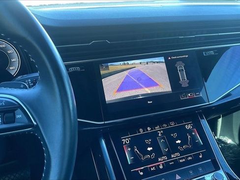 Used 2019 Audi Q8 Premium AWD/4WD image 9