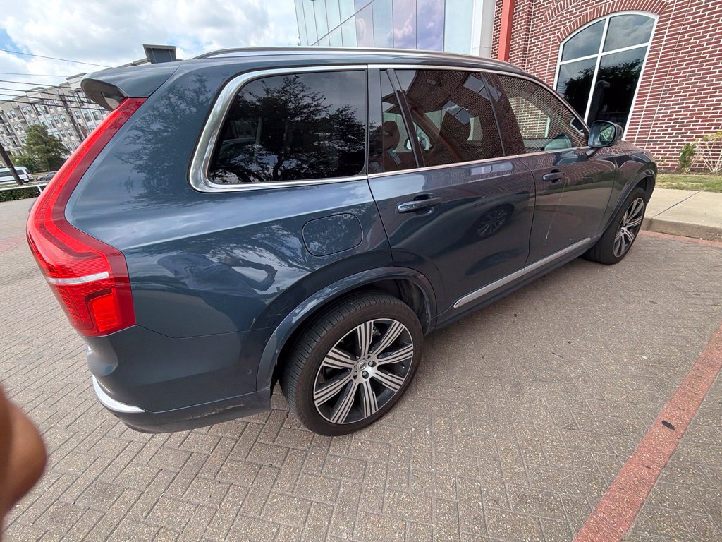 Used 2024 Volvo XC90 T8 Plus w/ Protection Package Premier AWD/4WD image 13