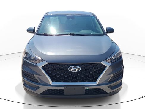 Used 2019 Hyundai Tucson SE image 2