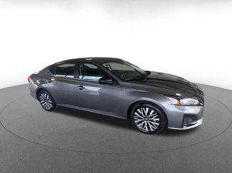 Used 2026 Nissan Altima 2.5 SV FWD video 2