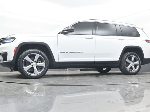 Used 2021 Jeep Grand Cherokee L Limited image 26
