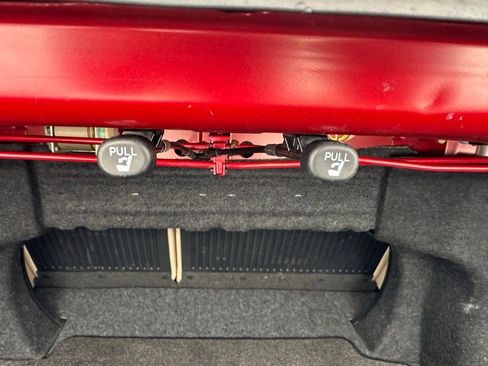 Used 2012 Toyota Camry XLE image 29