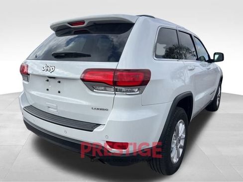 Used 2021 Jeep Grand Cherokee Laredo image 6