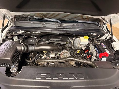 Used 2019 RAM 1500 Limited image 10