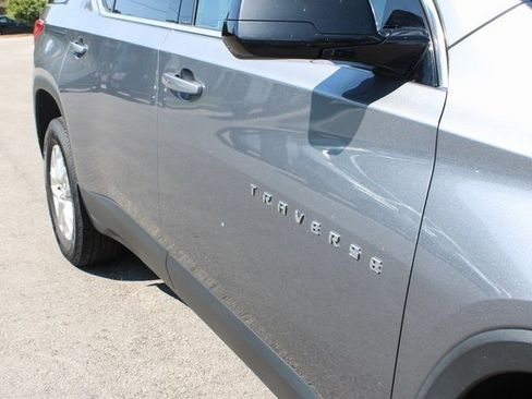 Used 2020 Chevrolet Traverse LS image 51