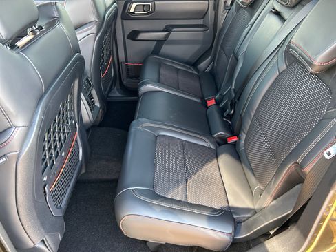 New 2025 Ford Bronco Raptor w/ Interior Carbon Fiber Pack AWD/4WD image 17