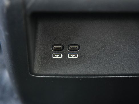 Used 2024 Honda Prologue EX image 39