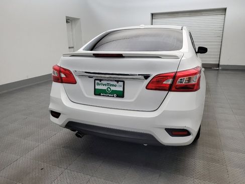 Used 2018 Nissan Sentra SR FWD image 7