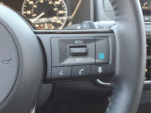 Certified 2023 Nissan Rogue SV w/ SV Premium B Package AWD/4WD image 18