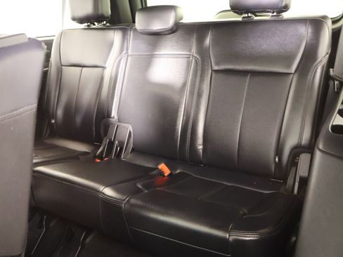 Used 2019 Ford Expedition Max XLT w/ Equipment Group 202A image 14