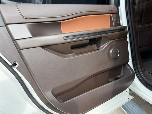 Used 2022 Ford Expedition Max King Ranch AWD/4WD image 10