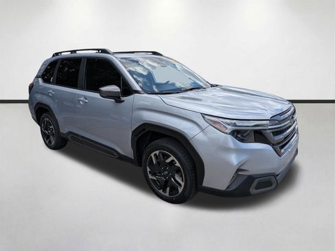 Used 2025 Subaru Forester Limited AWD/4WD image 1
