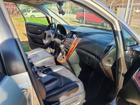 Used 2001 Lexus RX 300 4dr SUV image 15