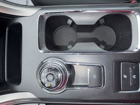 Used 2020 Ford Fusion SE image 20