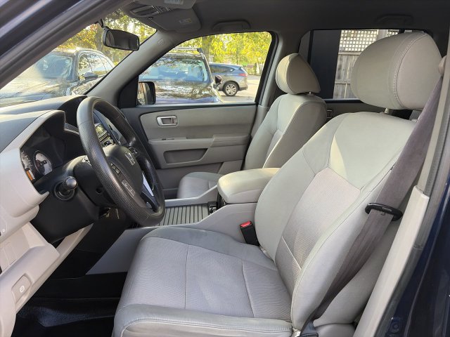 Used 2014 Honda Pilot EX image 11
