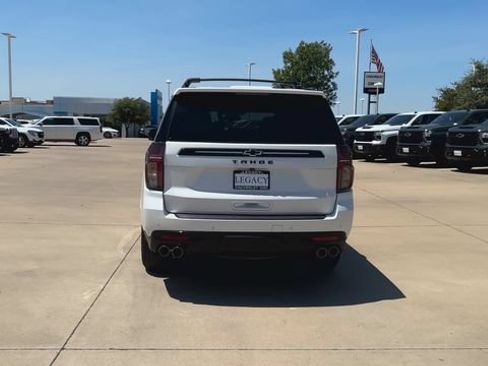 Used 2023 Chevrolet Tahoe Z71 w/ Z71 Off-Road Package AWD/4WD image 7