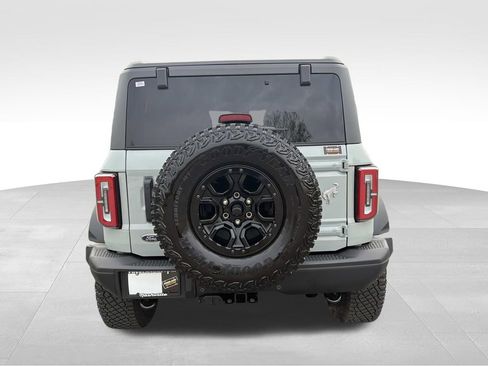 Used 2023 Ford Bronco Badlands image 4