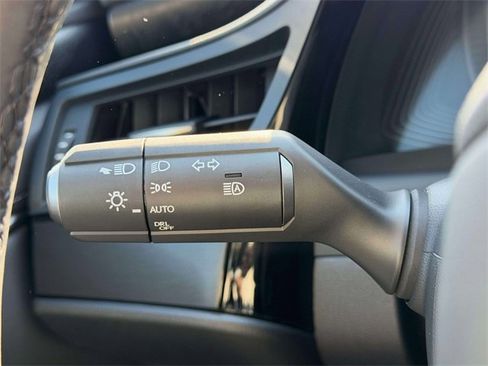 Certified 2024 Lexus ES 350 w/ Premium Package image 28