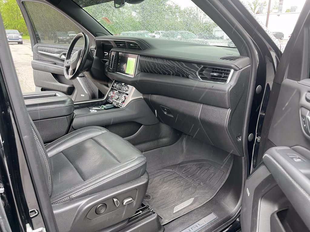 Used 2023 GMC Yukon Denali AWD/4WD image 19