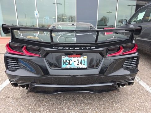 Used 2020 Chevrolet Corvette Stingray w/ 3LT Preferred Equipment Group image 4