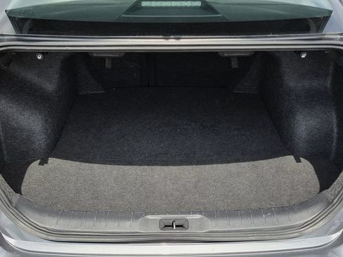 Used 2025 Nissan Altima 2.5 SV FWD image 22