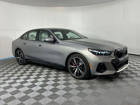 New 2026 BMW 530i w/ M Sport Package image 6