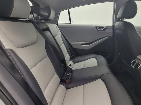 Used 2020 Hyundai Ioniq Limited FWD image 19