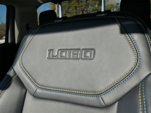 Used 2026 Ford Maverick Lobo image 16