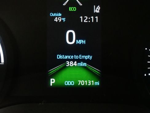 Used 2024 Toyota Sienna XLE image 27