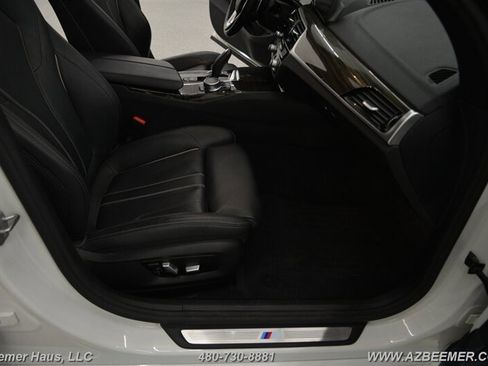 Used 2018 BMW 640i Gran Turismo xDrive xDrive image 19